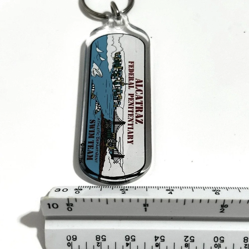 Alcatraz Swim Team Keychain‎ Unisex OS Blue Excellent Vintage Souvenir